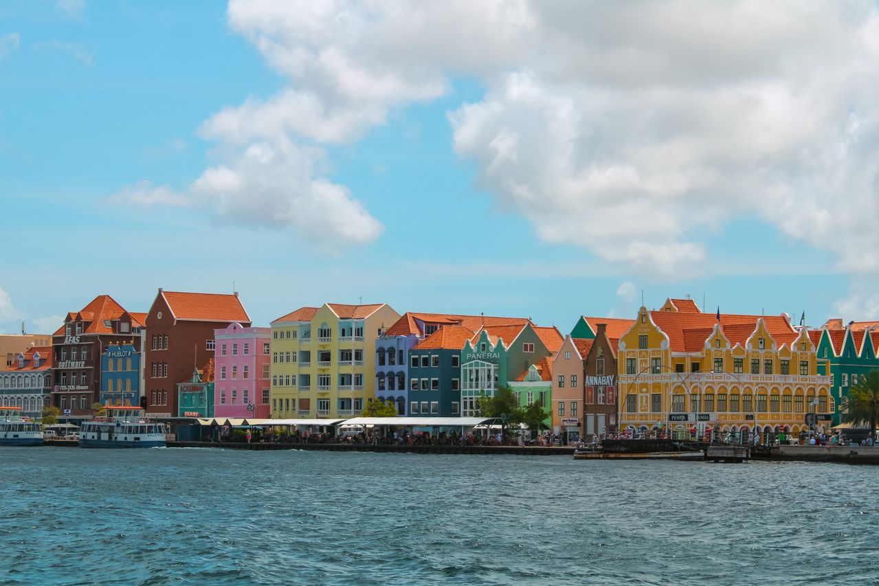 Types of Curacao Gaming Licenses: Master vs Sub-License Explained 
